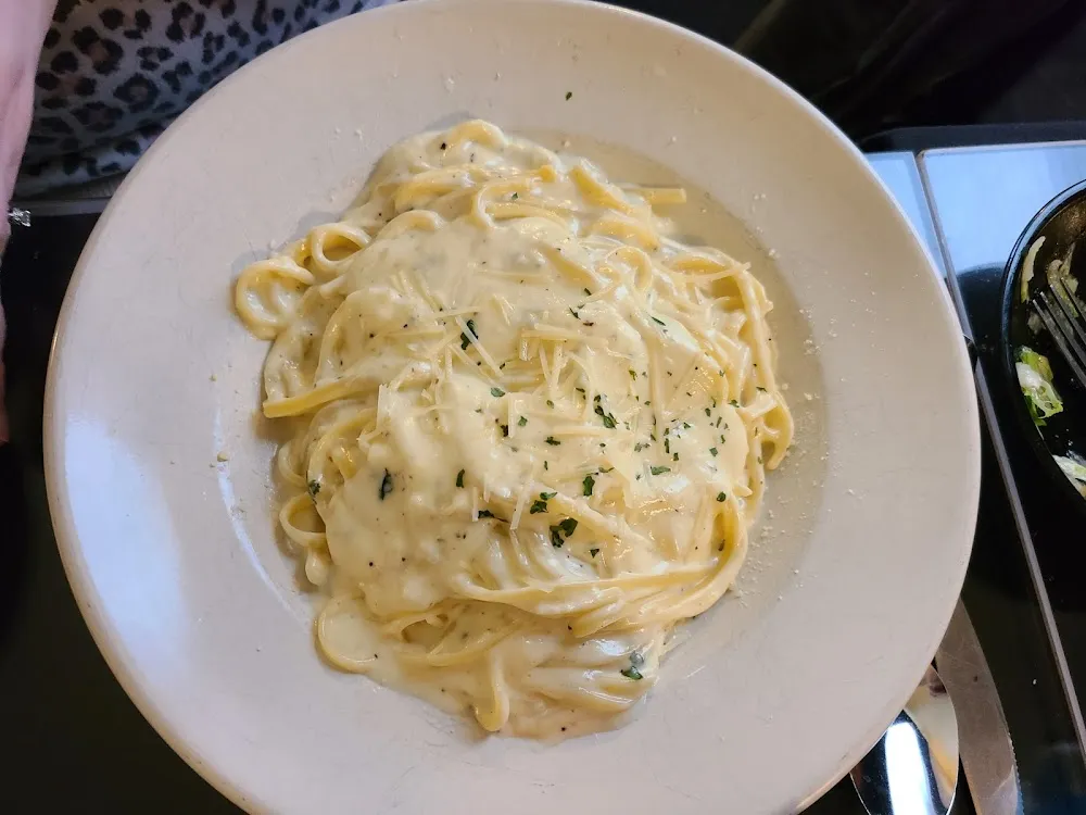 Fettuccine Alfredo